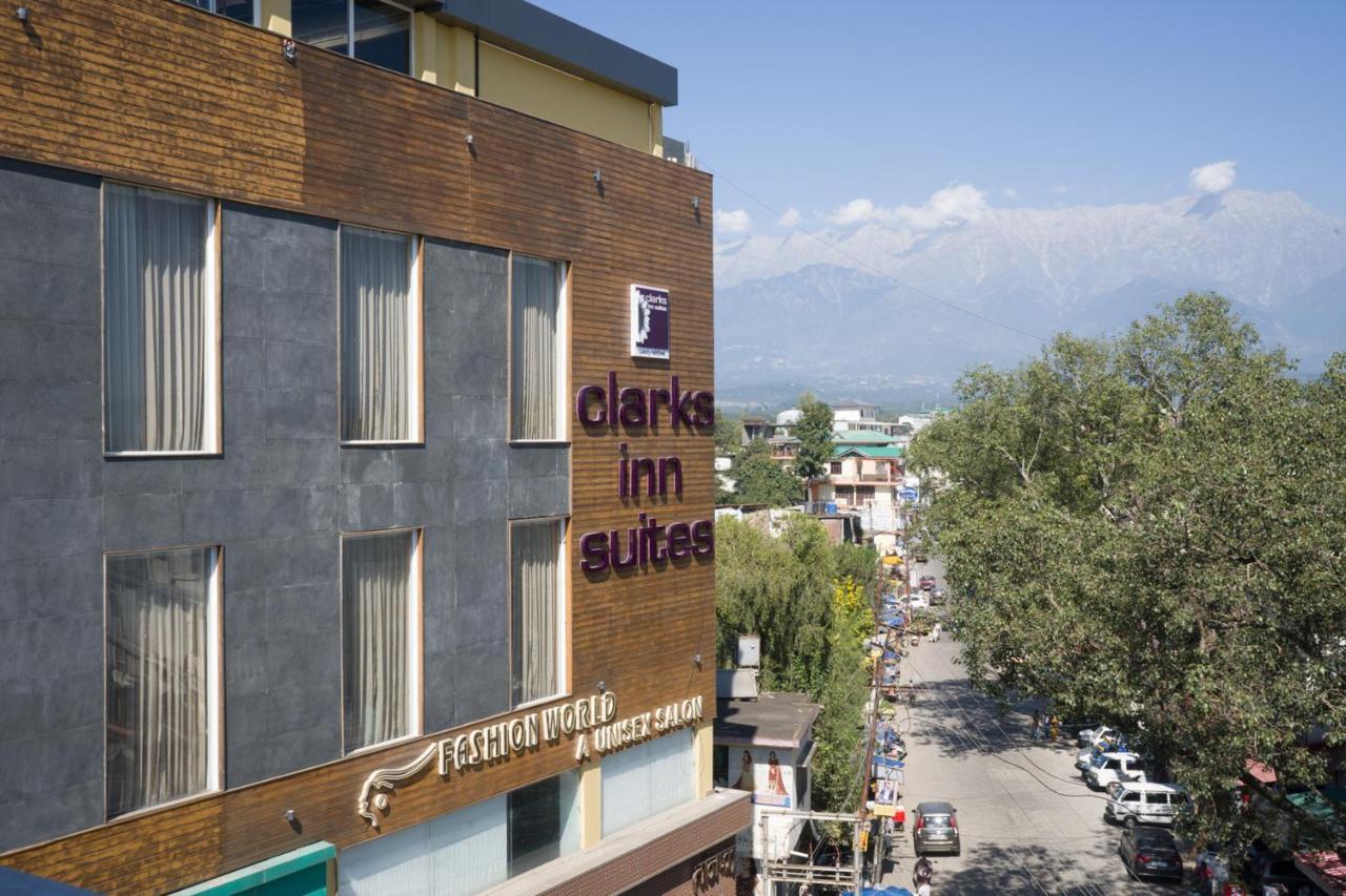 Clarks Inn Suites คางกรา ภายนอก รูปภาพ